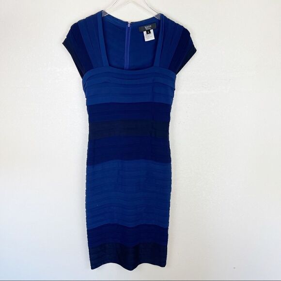 Tadashi Shoji Dresses & Skirts - Tadashi Navy Tiered Layered Cocktail Mini Dress Size Small